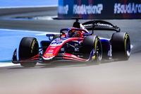 Verschoor loses Jeddah F2 sprint win to tech breach, Hauger inherits victory